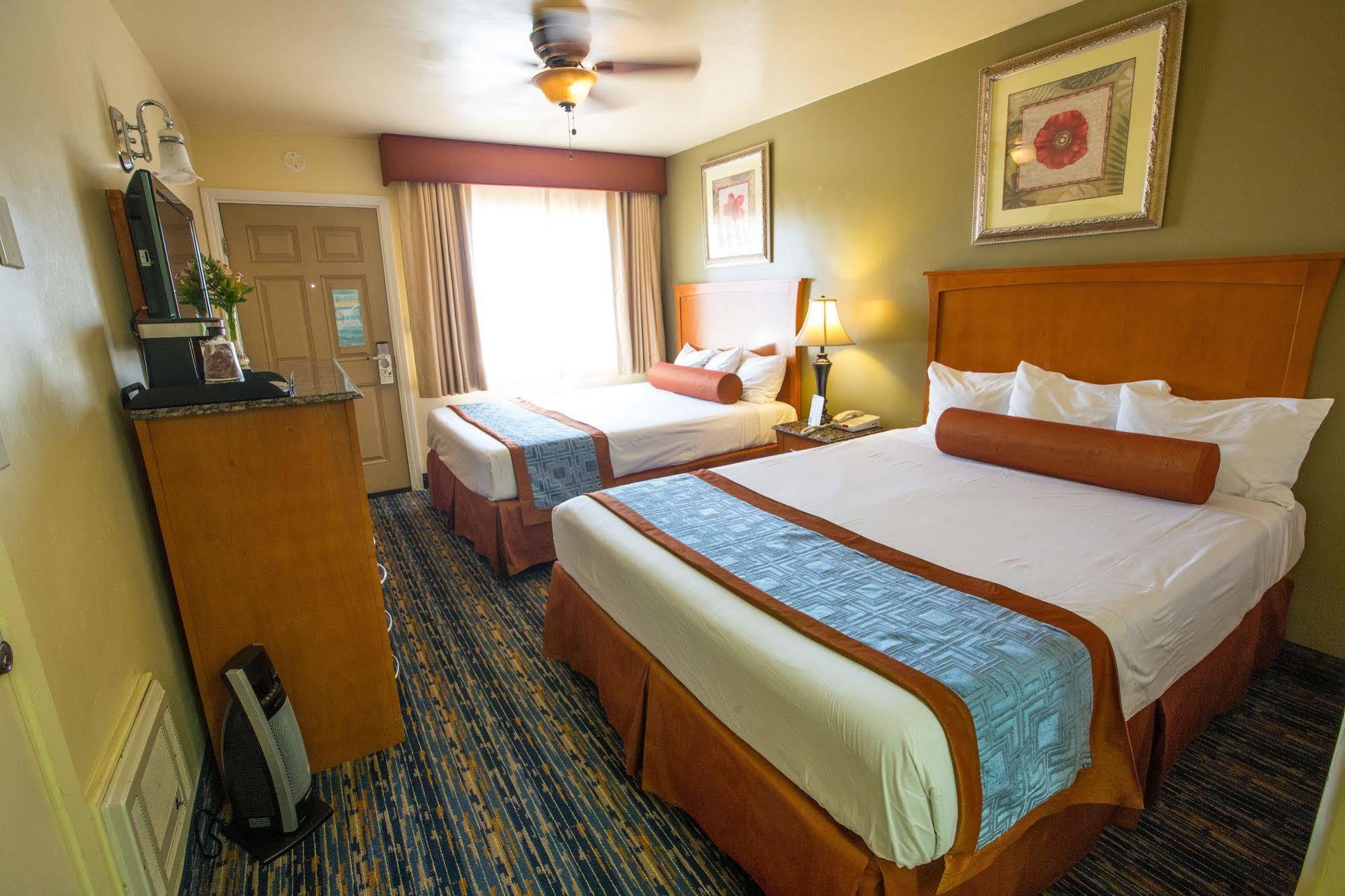 Beachwalker Inn&Suites Pismo Beach Exterior foto
